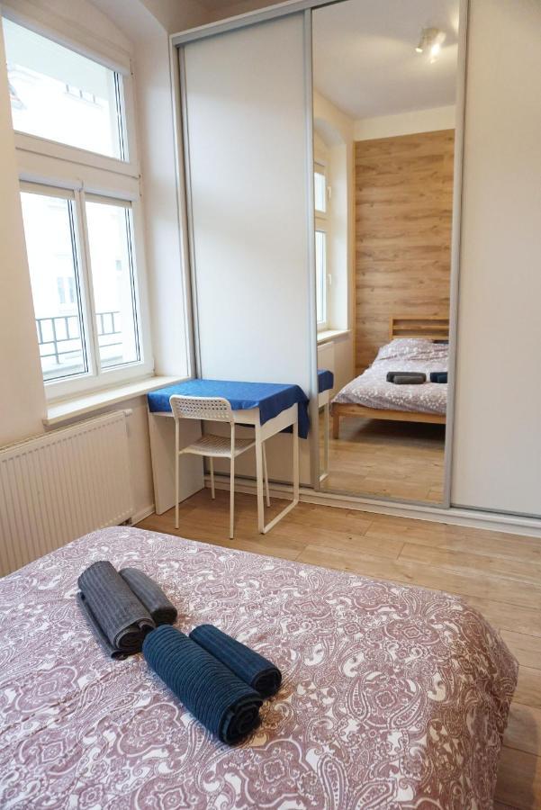 Cosy Balcony Apartment กรูจอนตส์ ภายนอก รูปภาพ